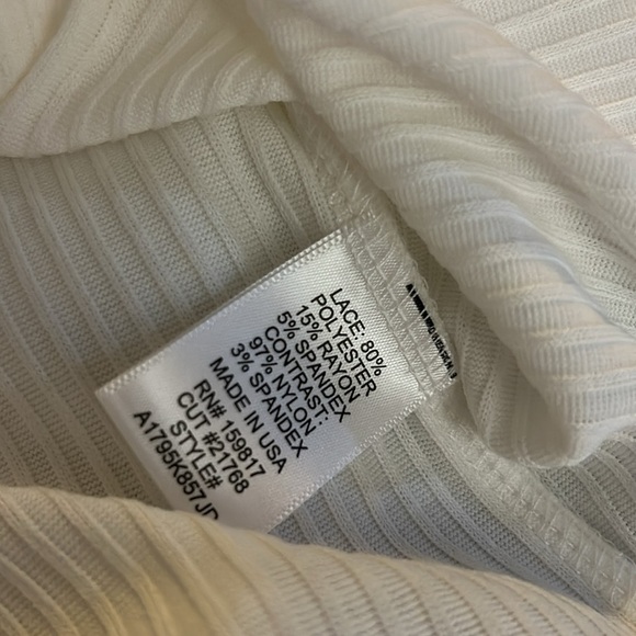 Altar’d State White Lace‎ & Stretch Knit Mock Neck Top NWT Sz Large - Picture 11 of 14